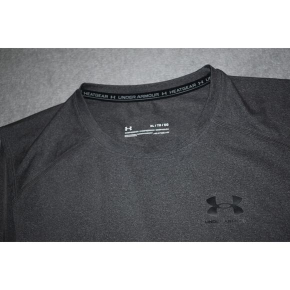 Under Armour Gym Shirt Tanktop Mens Size XL Compression Gray HeatGear Polyester - Picture 7 of 9